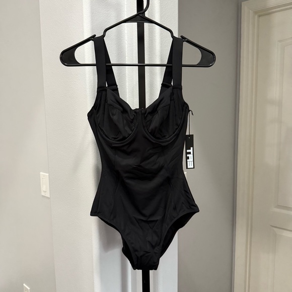 Ta3 Lifty One Piece Shapewear Swim Black Small Regular /Long D/DD NWT $188 - Picture 2 of 9
